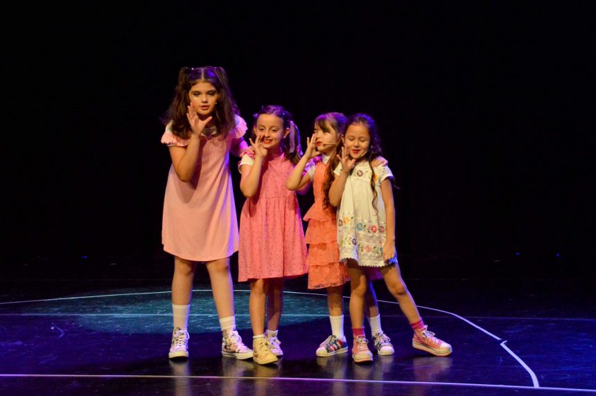 Comedia Musical para Niños y Adolescentes